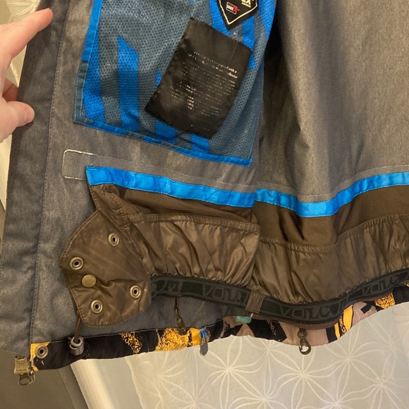 Men’s Volcom Jacket - Picture 10 of 12